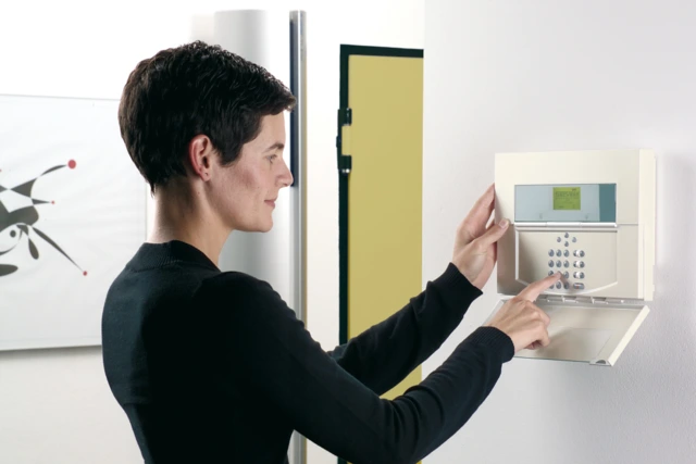 Kit complet « appel d'urgence » NL / F vue frontale