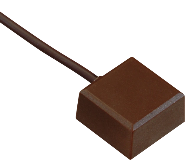 Potential Free Glass Breakage Detector