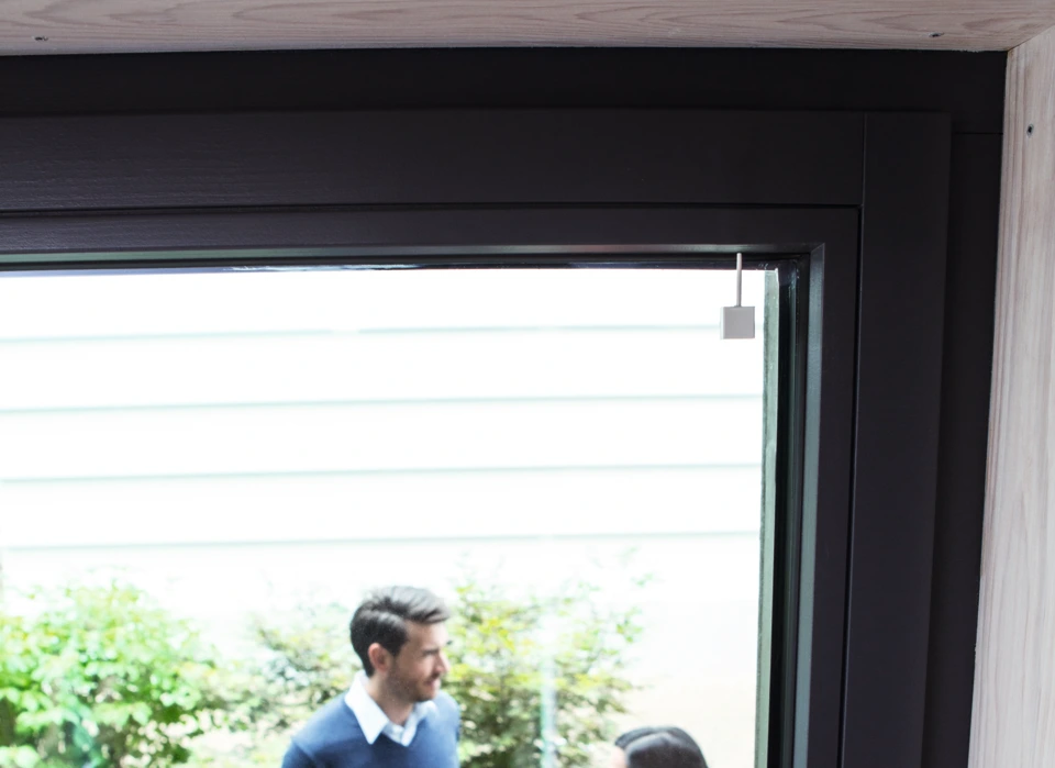 Potenzialfreier Glasbruchmelder