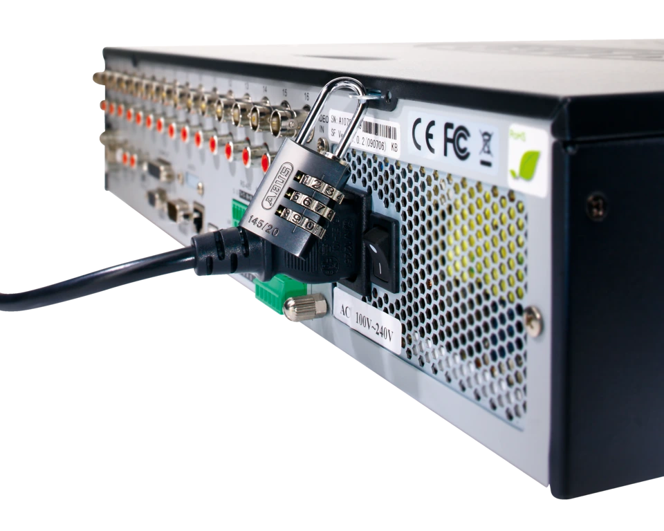 Recorder padlock Example of application