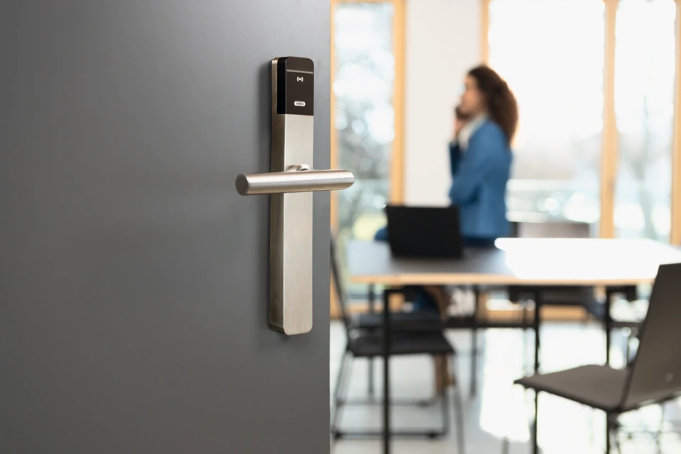 TECTIQ Schmalrahmenbeschlag