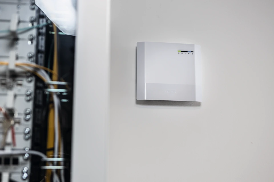 TECTIQ Zutrittskontrollzentrale