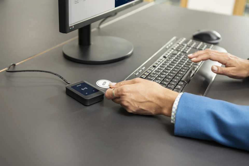 Access Control Tischleser