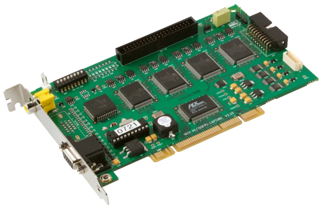 Carte de vidéosurveillance PCI 8 CH @ 50 FPS vue de la loi