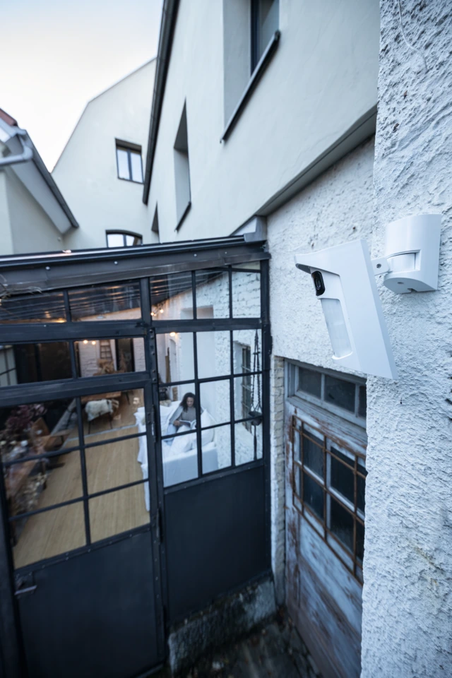 Caméra sans fil PIR Comfion (extérieure)